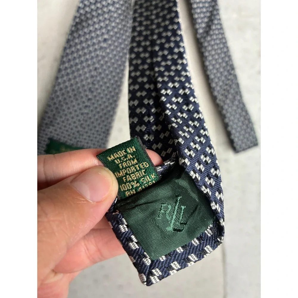 Lauren Ralph Lauren Mens Navy Blue Geometric Diamond Silk Tie Hand Finished USA